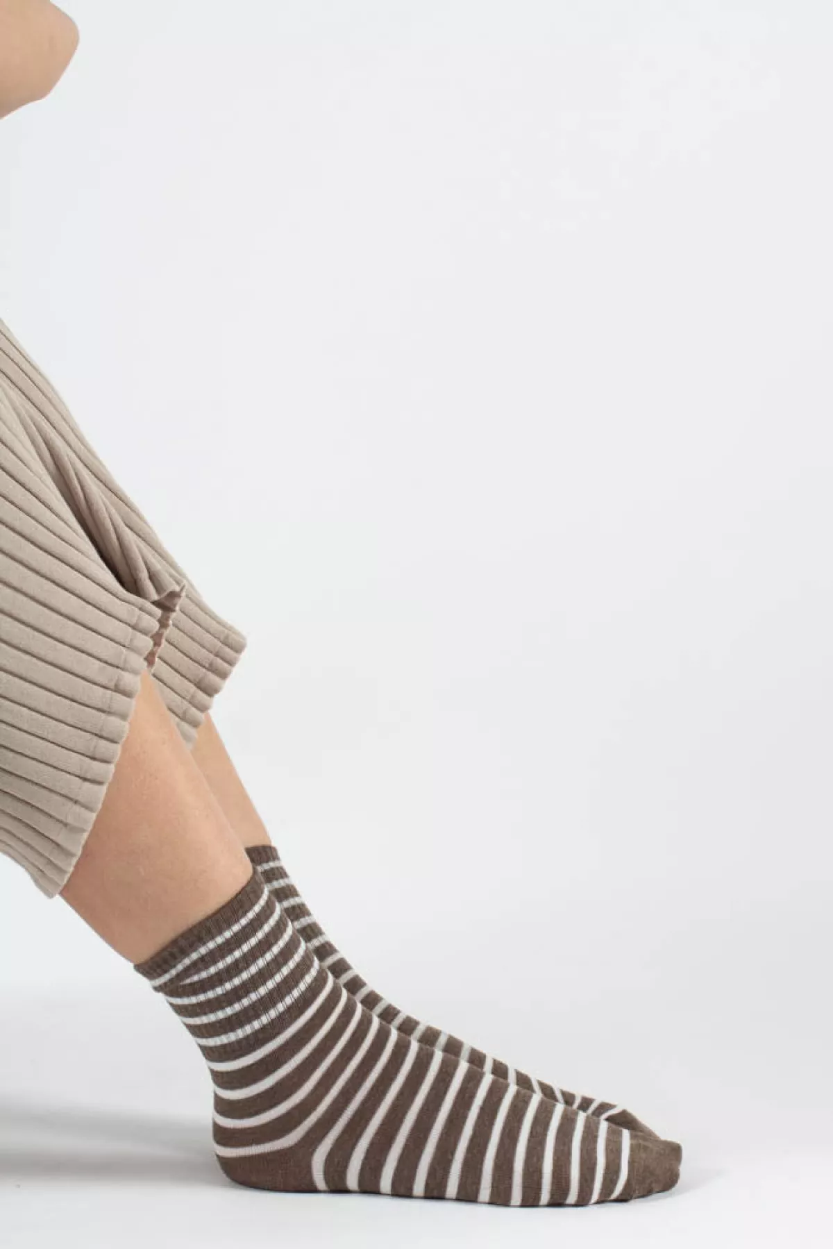 #1 - Asme Socks - Brown/White - Irréel - Brun One Size