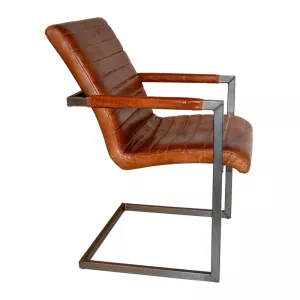 1: Mamut cool stol med armlæn