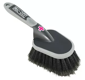 12: Muc-Off Soft Washing Brush - Vaskebørste