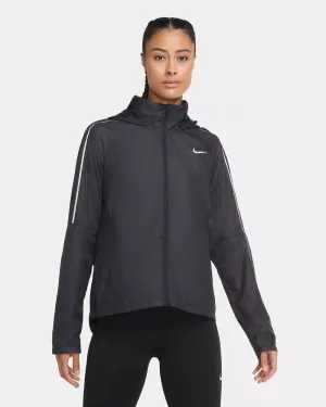 10: Nike Shield Løbejakke Damer Tøj Sort Xs