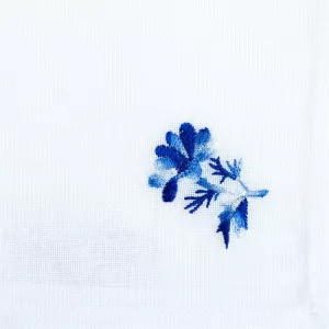 15: Langkilde & Søn stofserviet - Frøkenhat - Blå blomst