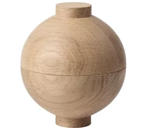 10: Wooden Sphere, Opbevaringskrukke, Eg by Kristina Dam (D: 12 cm. x H: 15 cm., Natur)