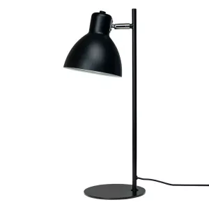 13: Dyberg Larsen Skagen bordlampe i sort, mat