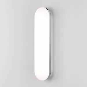 11: Astro Altea - LED-væglampe til badeværelset, krom