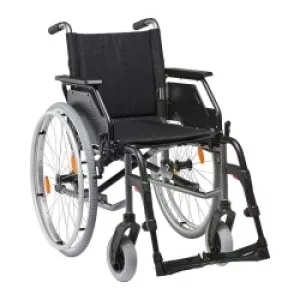 9: Caneo B Kørestol