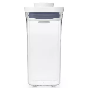 18: OXO POP container mini kvadrat 0,5 liter