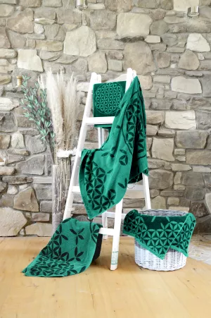 11: Håndklæder, økologiske - Smaragd/grøn Badehåndklæde 69*155 cm