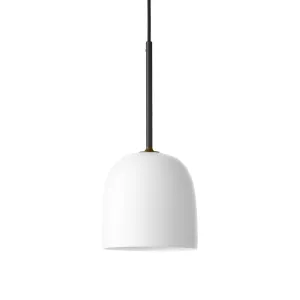4: GUBI Howard hængelampe, Ø 16 cm, gunmetal/hvid