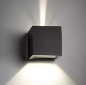 7: Cube LED - Light Point-8 x 8 x 8 cm.-Sort